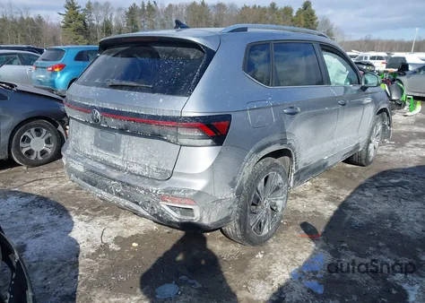 2025 Volkswagen Taos 1.5T Se из США, поврежденный, VIN 3VVVC7B2XSM010587